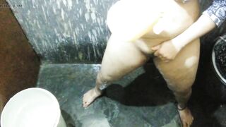 Step-Sister camera record to bathroom use to pussy in finger and come in toilet clear voice Hindi audio.